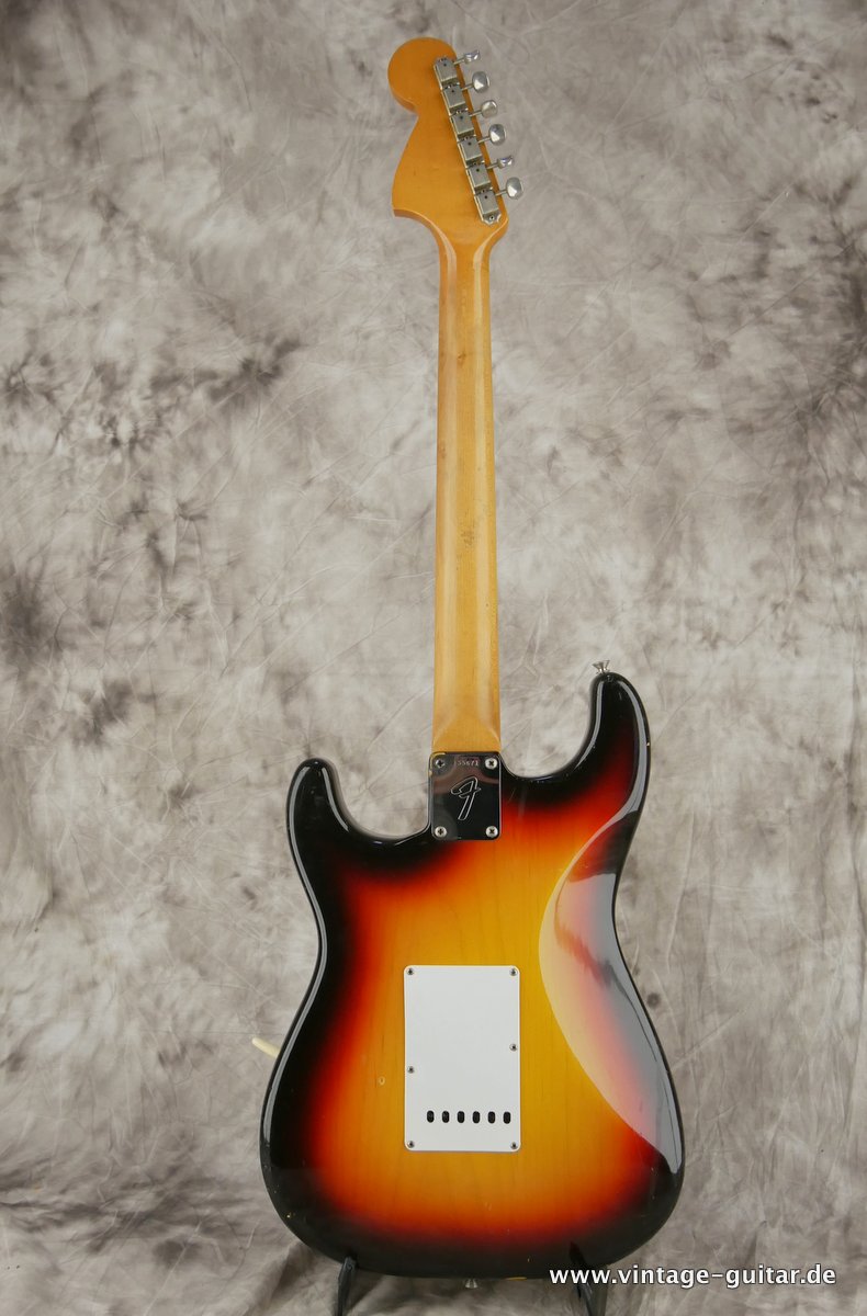 Fender-Stratocaster-1966-sunburst-003.JPG