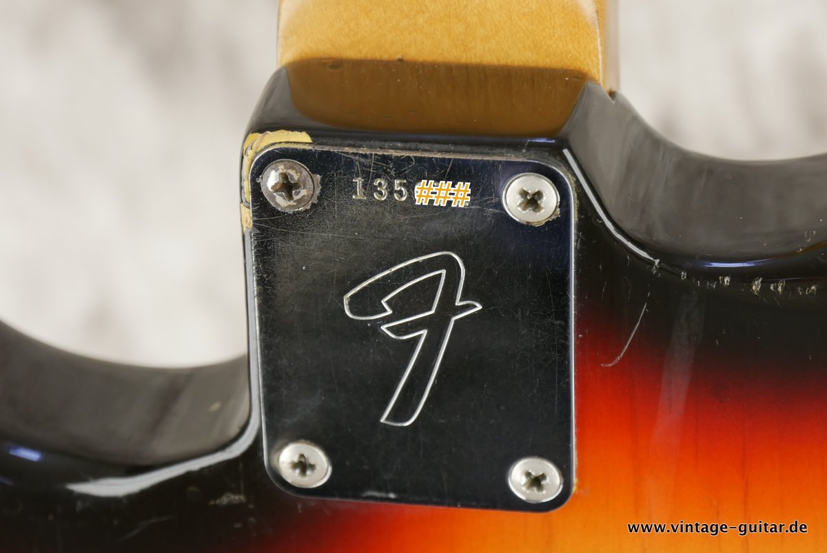 Fender-Stratocaster-1966-sunburst-016.JPG