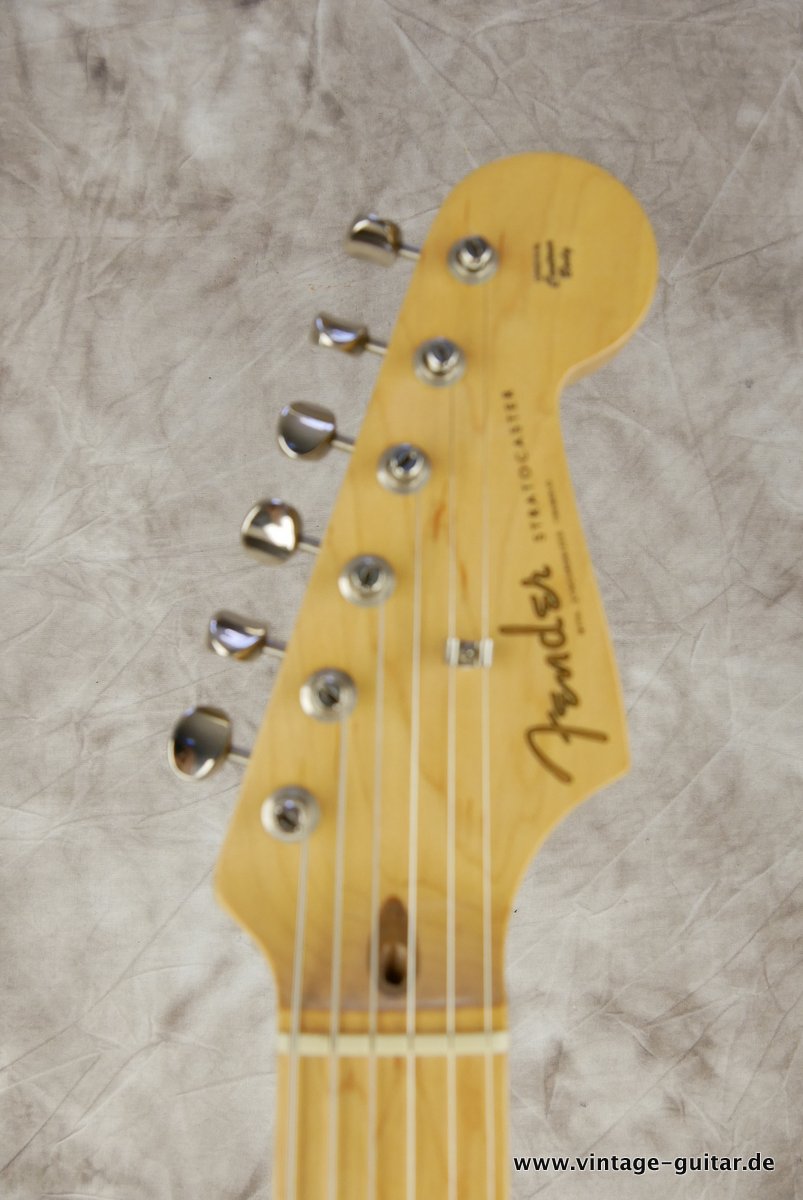 Fender-Richie-Sambora-2000-lake-placid-blue-014.JPG