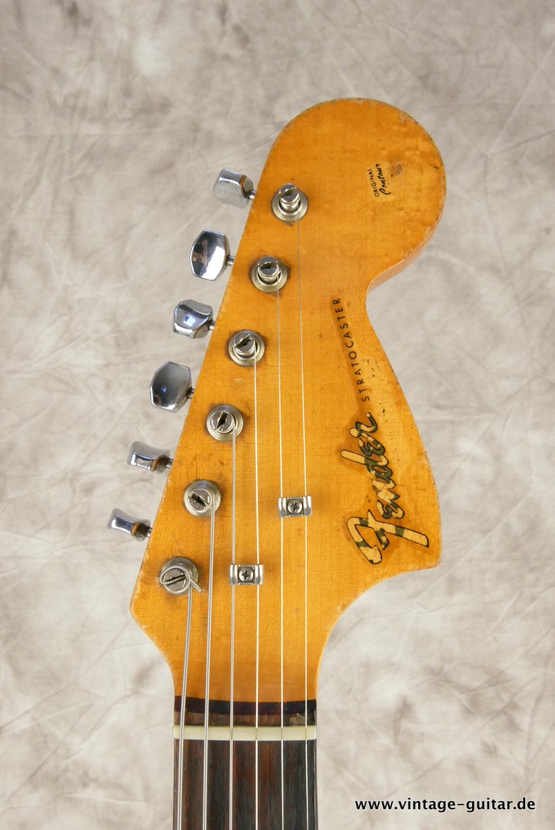 Fender-Stratocaster-1967-sunburst-009.JPG