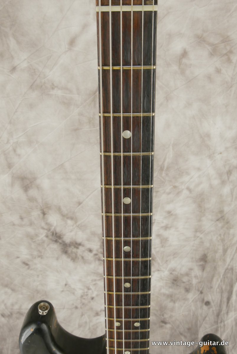 Fender-Stratocaster-1967-sunburst-011.JPG