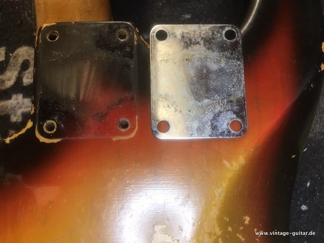 Fender-Stratocaster-1967-sunburst-021.JPG