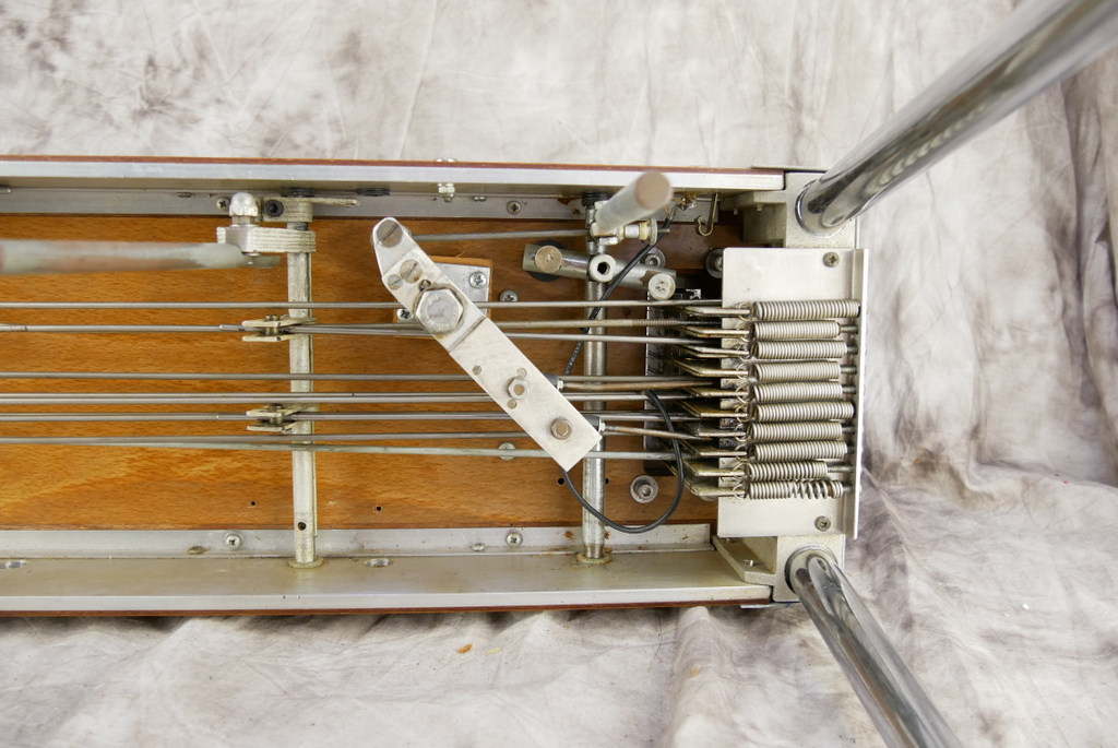 Dekley-Pedal-Steel-Guitar-005.JPG