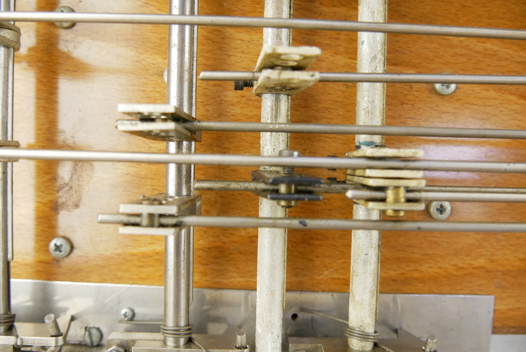 Dekley-Pedal-Steel-Guitar-008.JPG