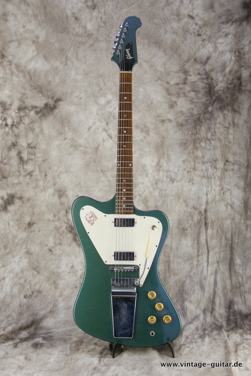 Gibson-Firebird-V-pelham-blue-1966-001.JPG