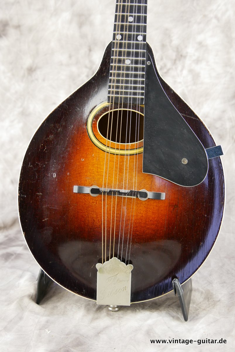 Gibson-Mandolin-A-Style-1920-002.JPG