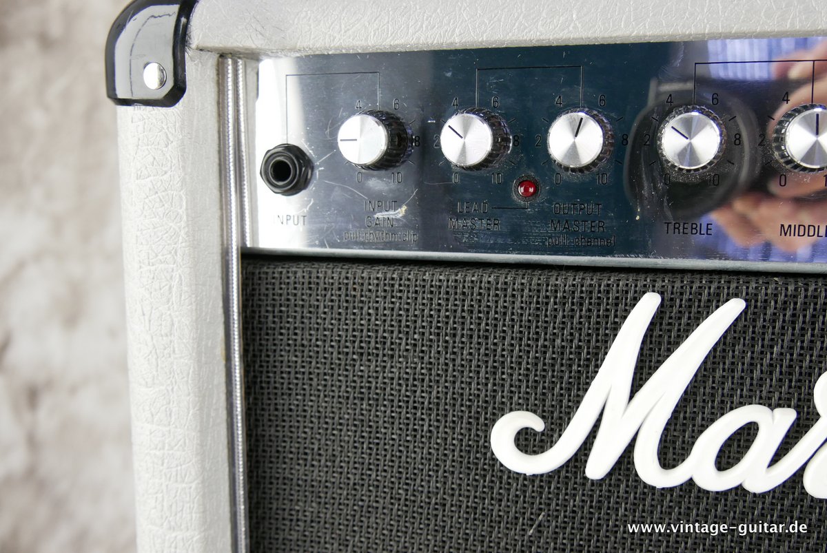 img/vintage/3435/Marshall_Silver_Jubilee_JCM_800_2554_1987-005.JPG