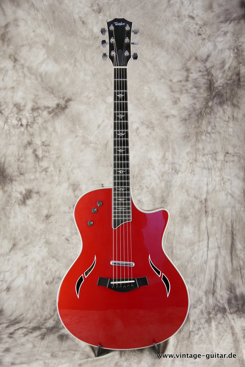 Taylor-T5-C-guitar-2006-001.JPG