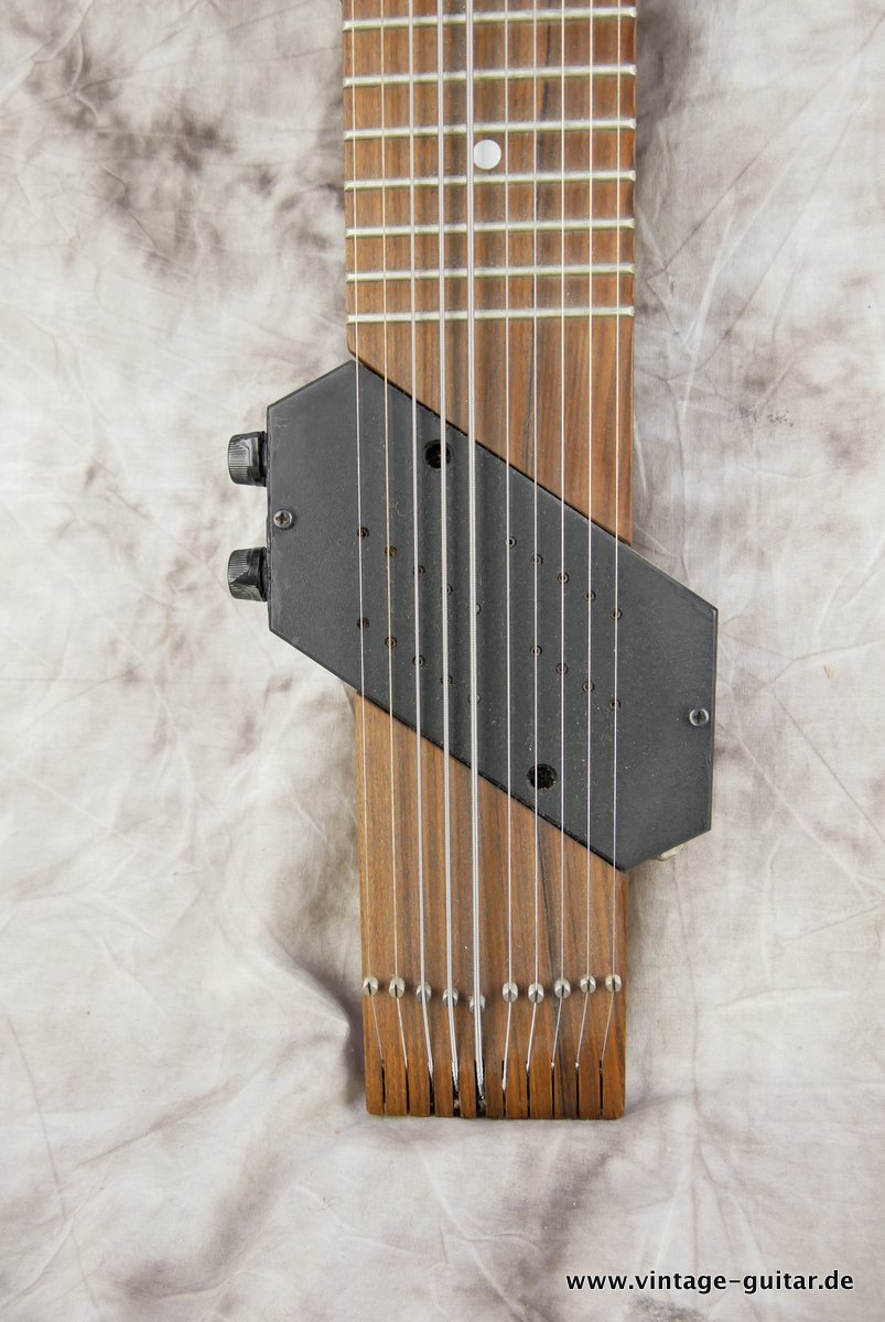 Chapman-The-Stick-10-string-1980-006.JPG