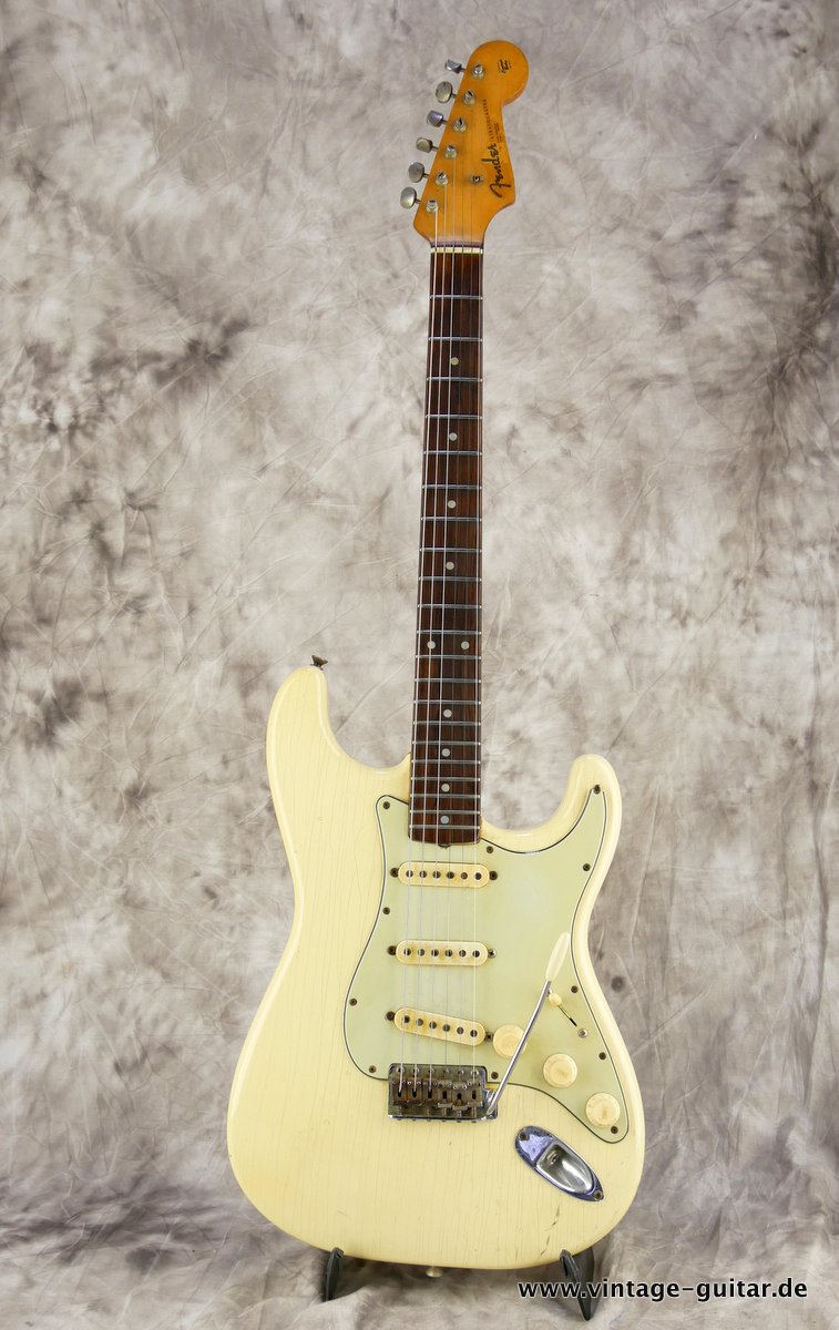 Fender-Stratocaster-1962-olympic-white-slabboard-001.JPG