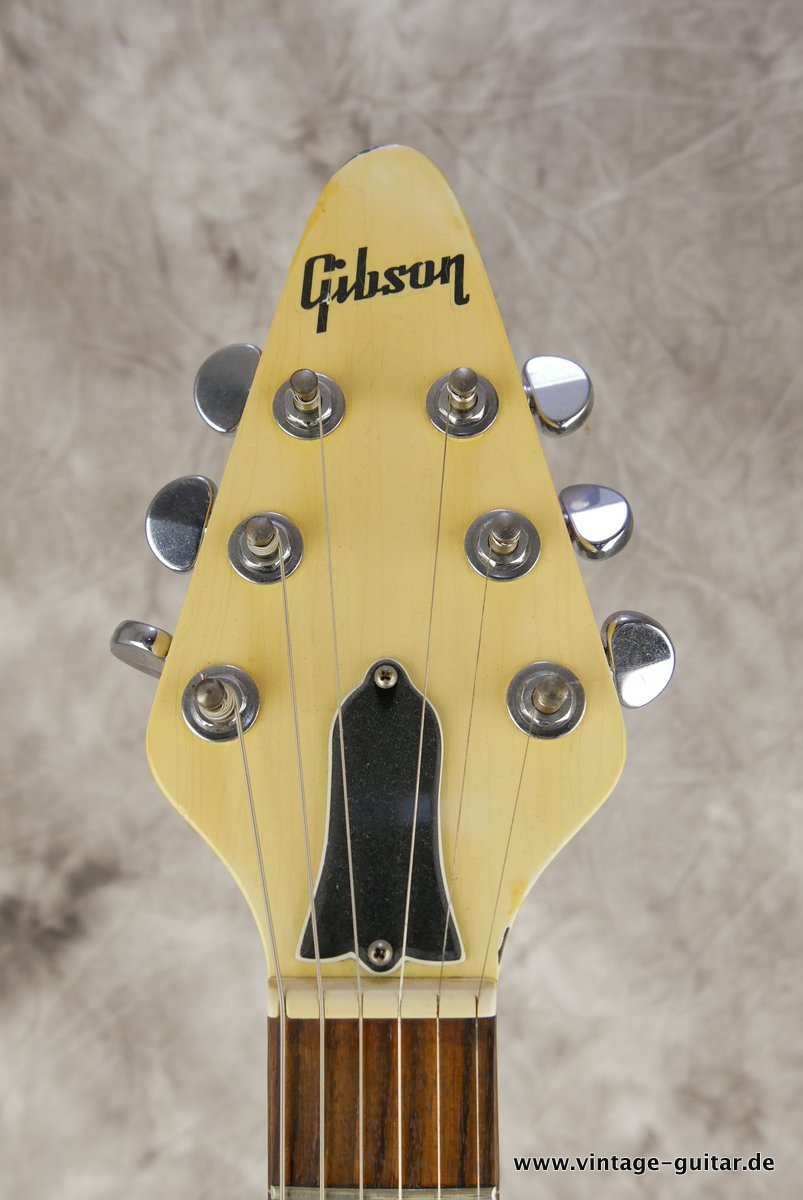 Gibson-Flying-V-1986-Custom-Shop-005.JPG
