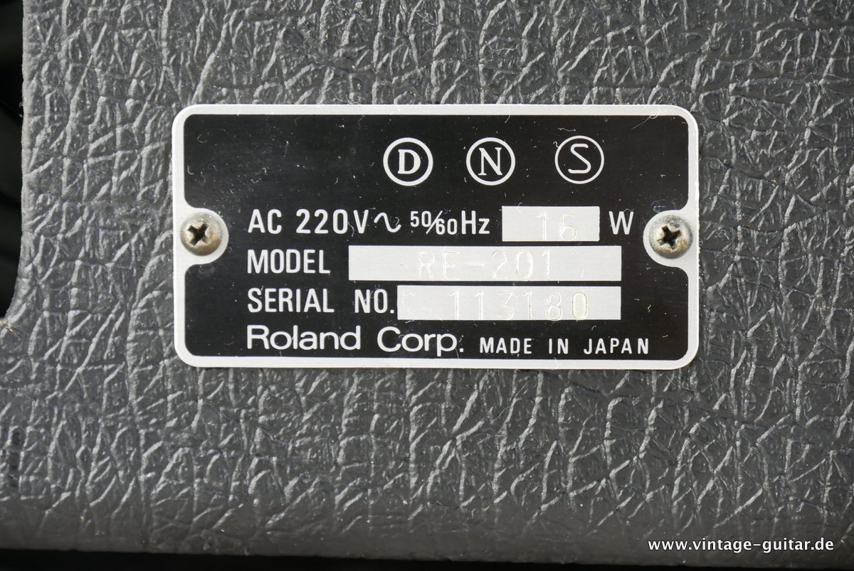 Roland-Space-Echo-RE-201-005.JPG