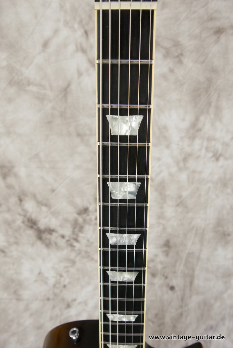 Gibson-Les-Paul-Pro-1980-P-90-013.JPG