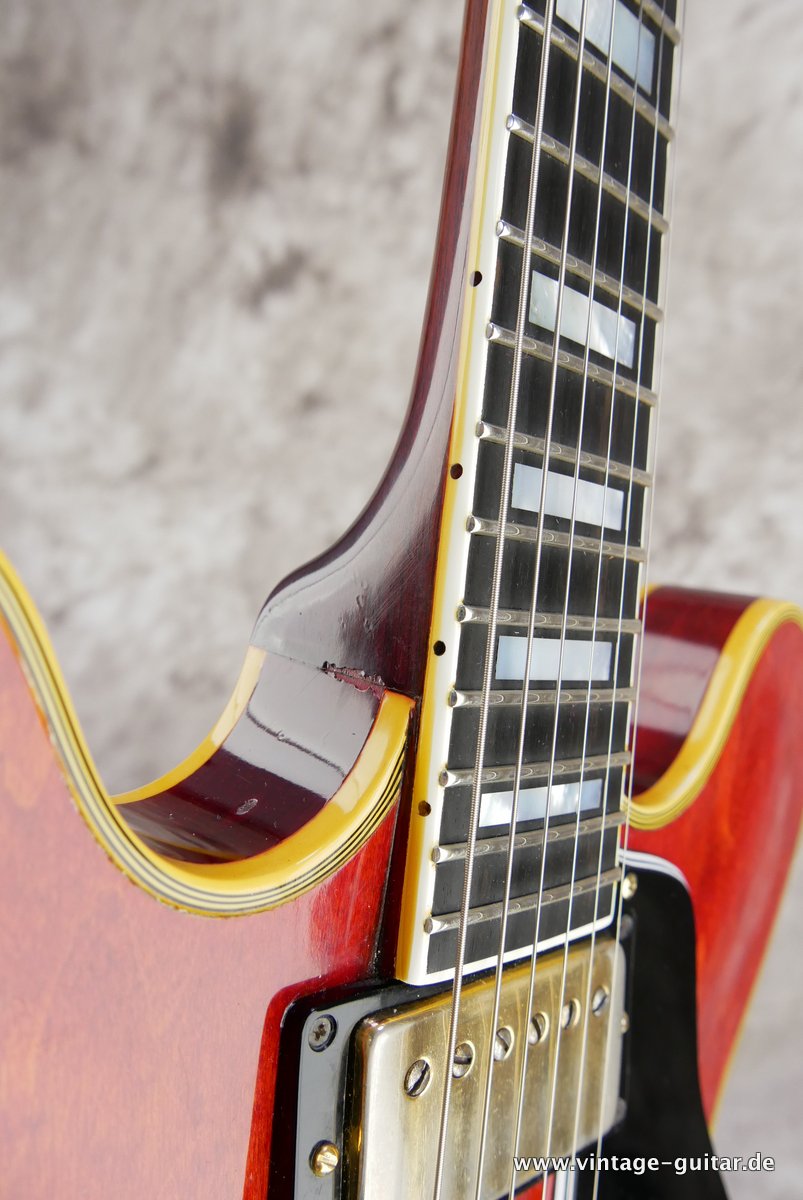 Gibson-ES-355-TDSV-1968-033.JPG