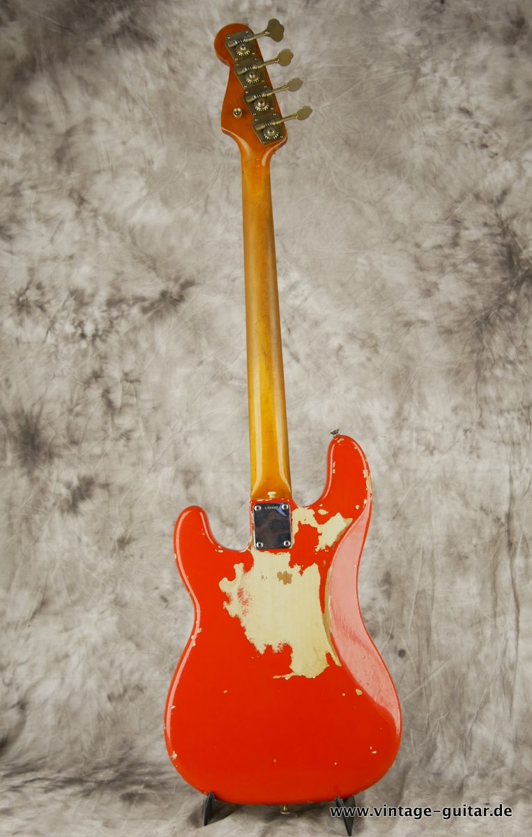 Fender-Precision-Bass-1965-fiesta-003.JPG