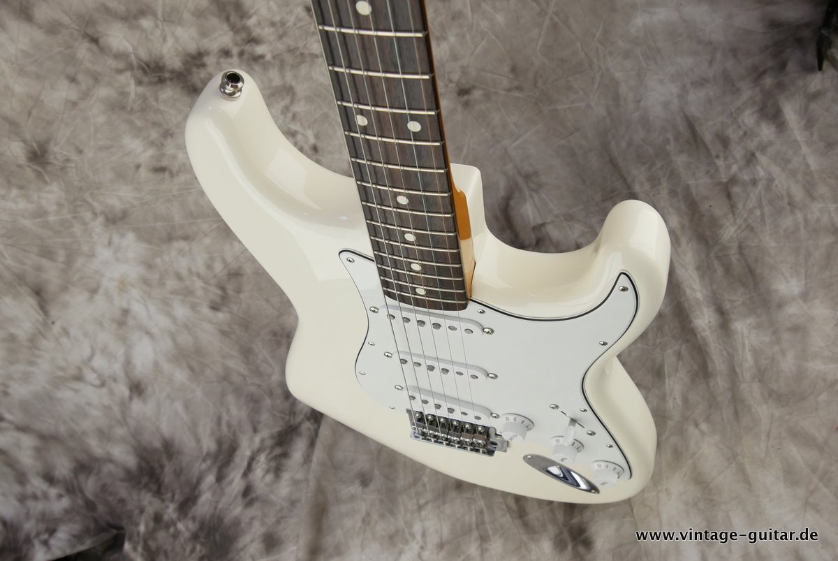 Fender-Stratocaster-Olympic-White-USA-Japan-018.JPG