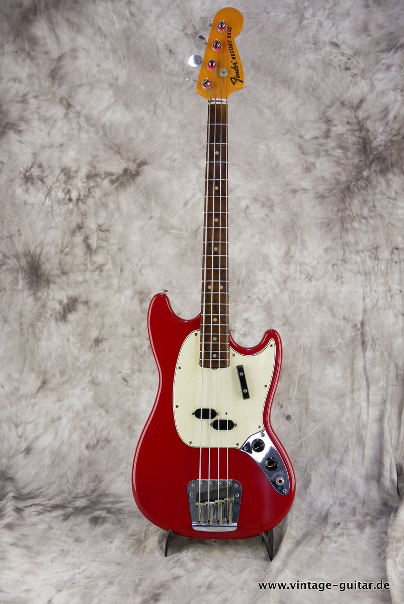 Vintage mustang bass store