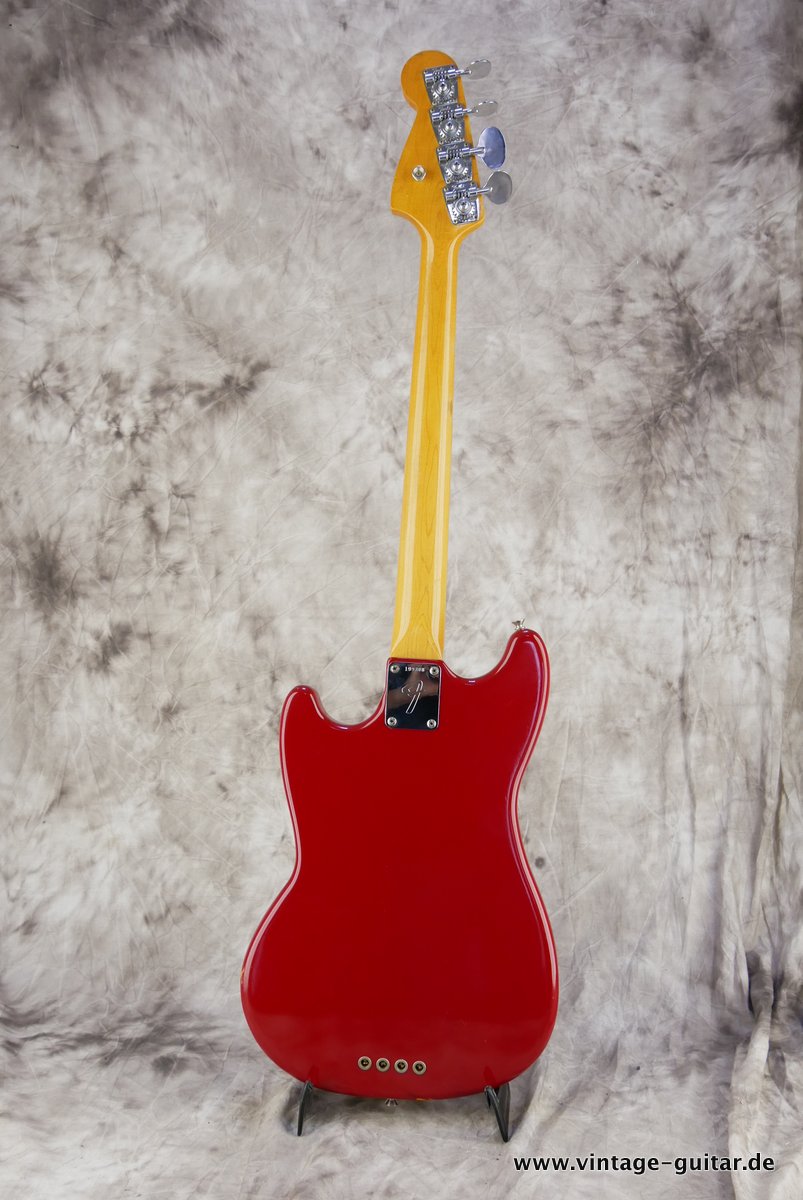 Fender-Mustang-Bass-1966-dakota-red-004.JPG