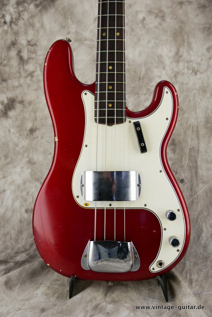 Fender-Precision-Bass-1966-Candy-Apple-Red-002.JPG