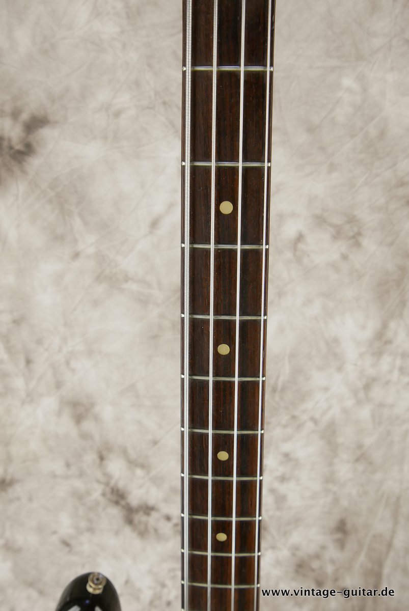 Fender-Precision-Bass-1965-sunburst-011.JPG