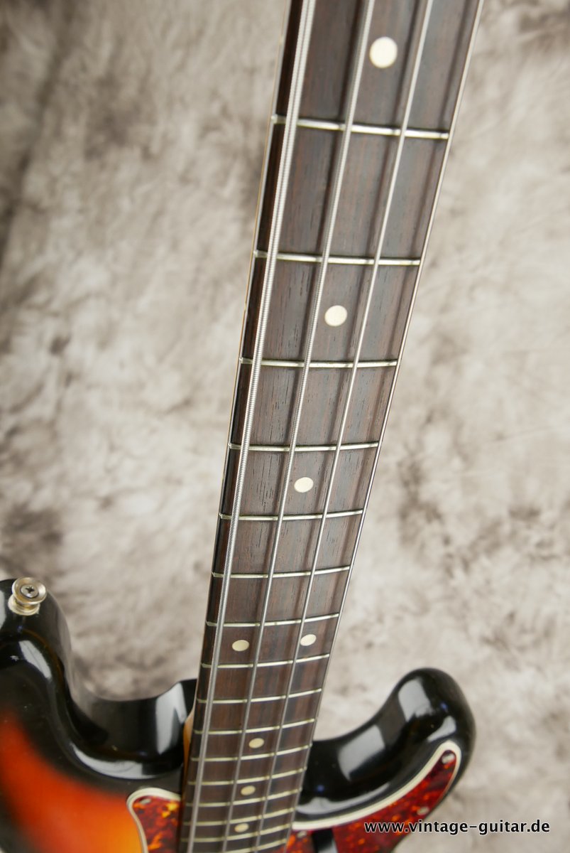 Fender-Precision-Bass-1965-sunburst-013.JPG