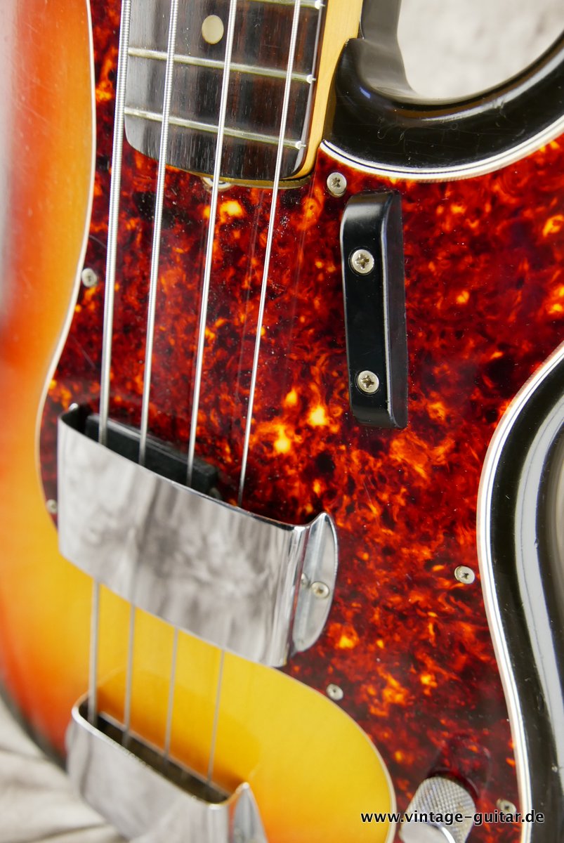 Fender-Precision-Bass-1965-sunburst-015.JPG