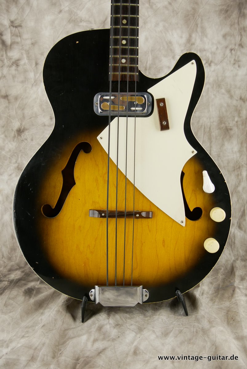 Harmony-Bass-H22-1962-002.JPG