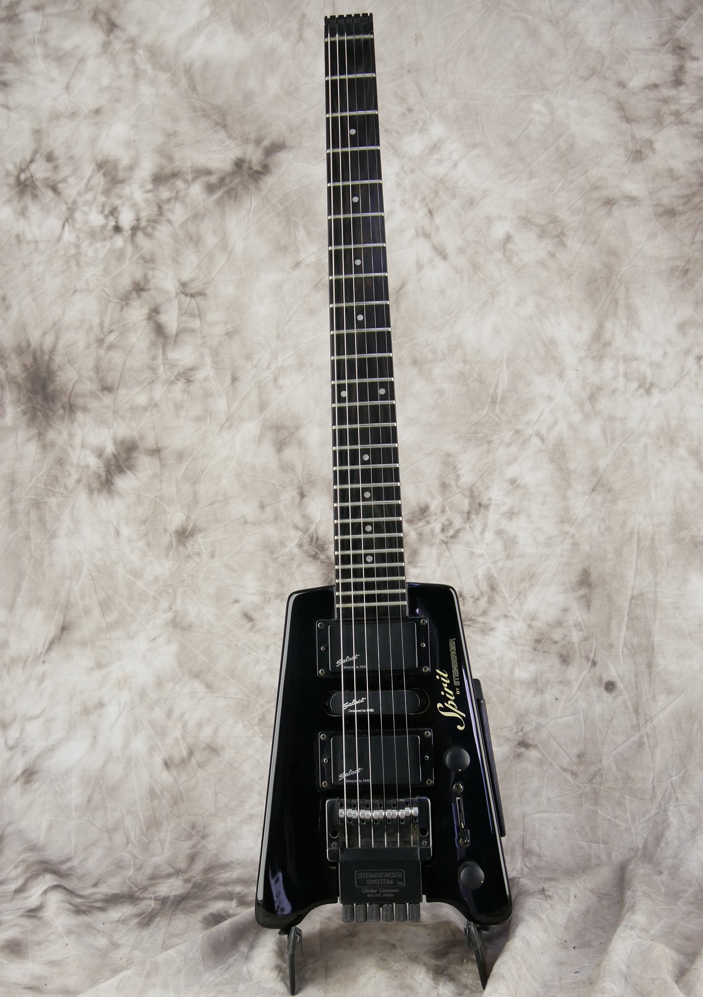 Steinberger-Spirit-GT-7-USA-001.JPG