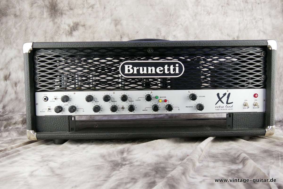 Brunetti-XL-120-top-1999-001.JPG