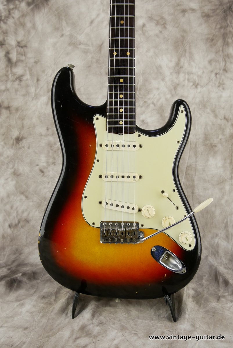 Fender-Stratocaster-1963-sunburst-all-original-002.JPG