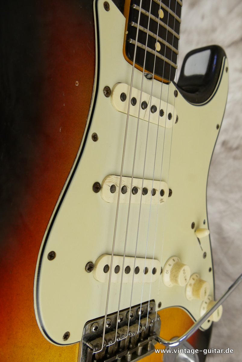 Fender-Stratocaster-1963-sunburst-all-original-017.JPG