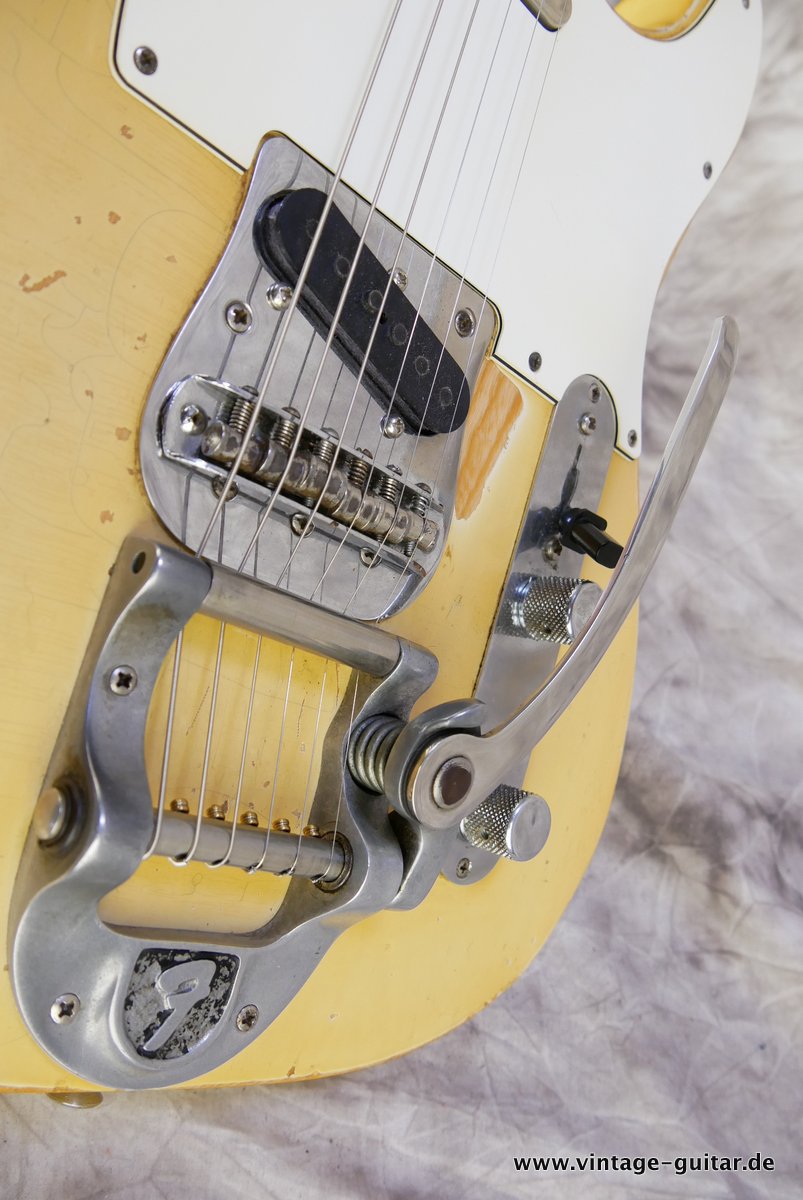 Fender-Telecaster-Bigsby-1969-017.JPG