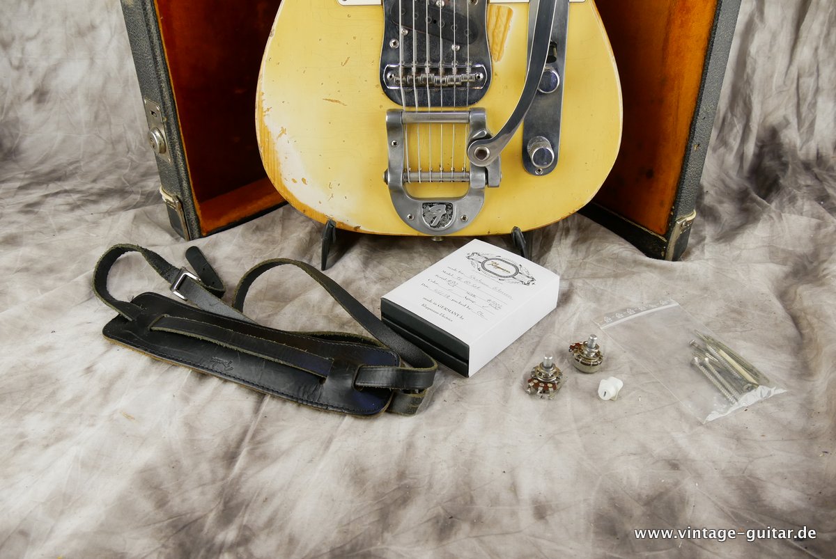 Fender-Telecaster-Bigsby-1969-021.JPG