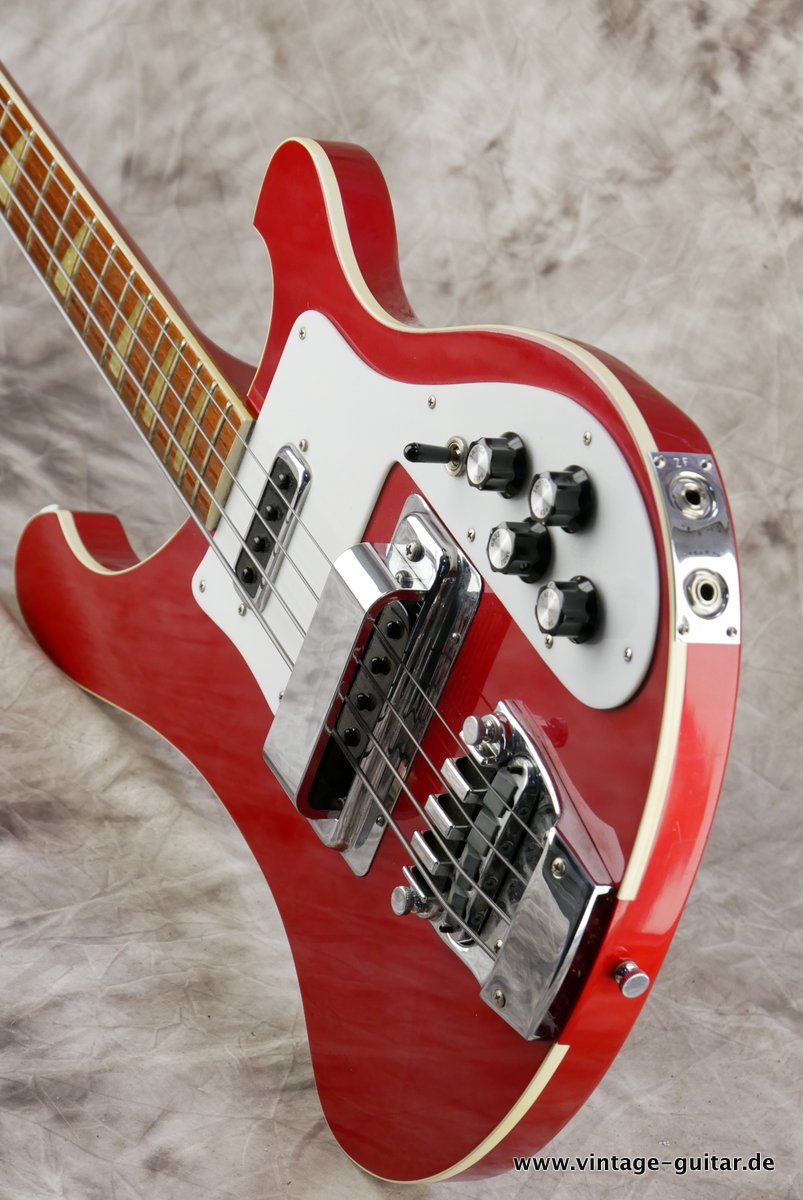 img/vintage/3509/Rickenbacker_4001_stereo_metallic_red_1986-008.JPG
