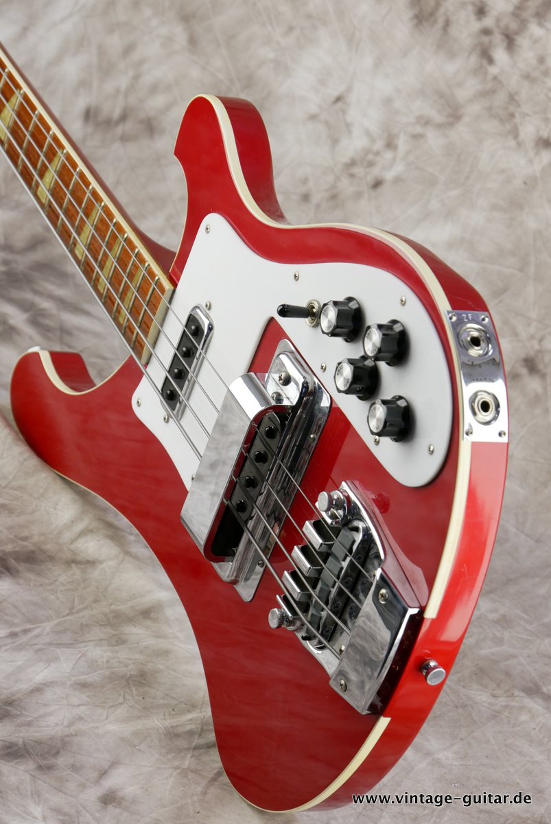 Rickenbacker_4001_stereo_metallic_red_1986-008.JPG