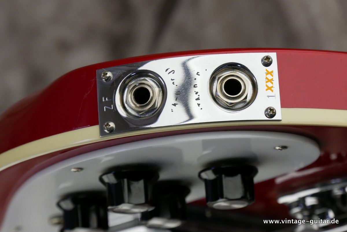 Rickenbacker_4001_stereo_metallic_red_1986-011.JPG