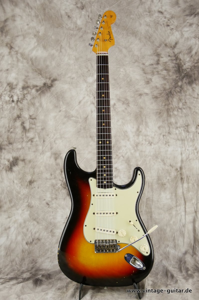 Fender-Stratocaster-1964-sunburst-001.JPG