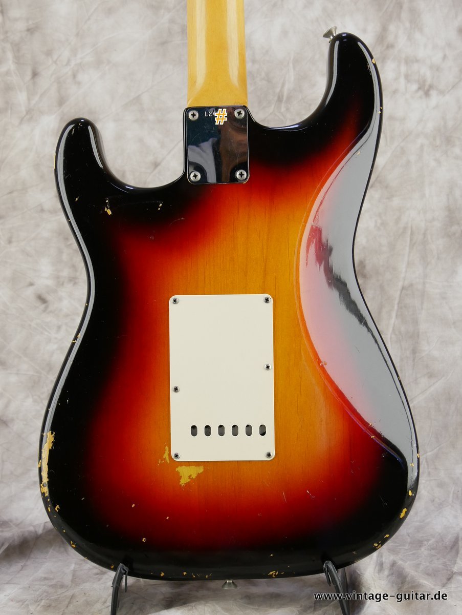 Fender-Stratocaster-1964-sunburst-004.JPG