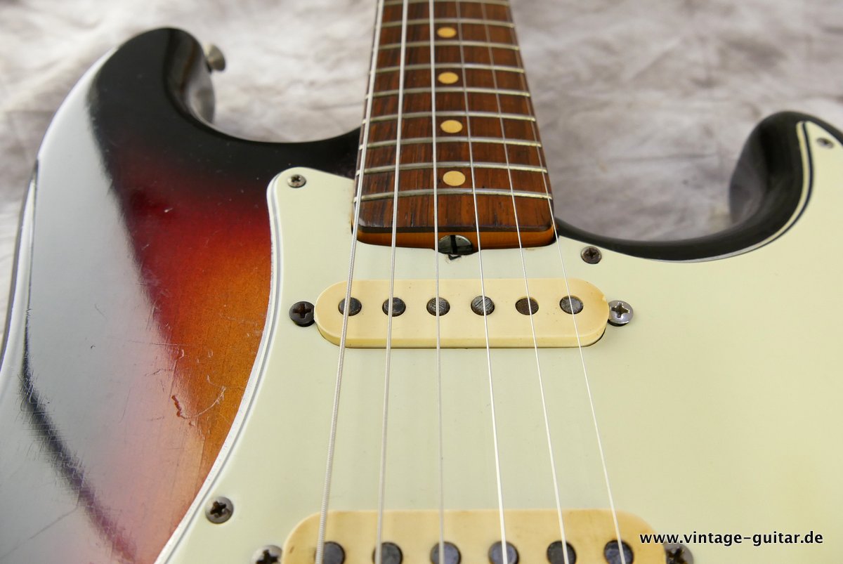 Fender-Stratocaster-1964-sunburst-017.JPG