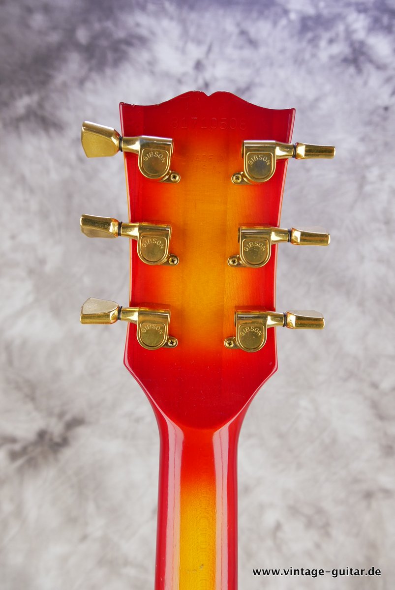 Gibson-Les-Paul-Custom-1980-cherry-sunburst-014.JPG