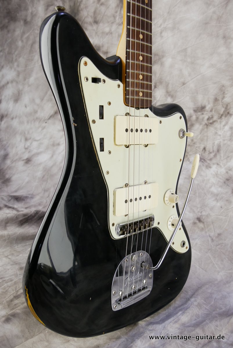 Fender-Jazzmaster-1963-black-matching-headstock-006.JPG