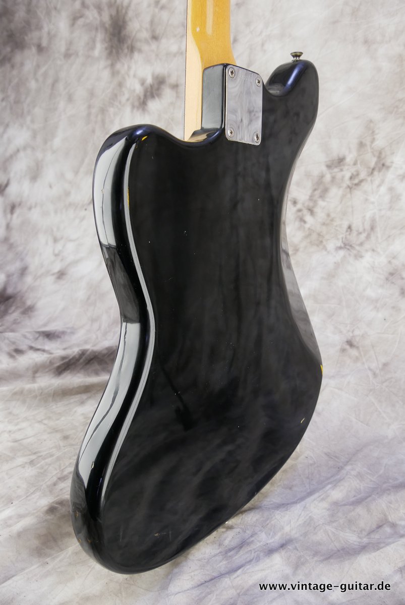 Fender-Jazzmaster-1963-black-matching-headstock-007.JPG