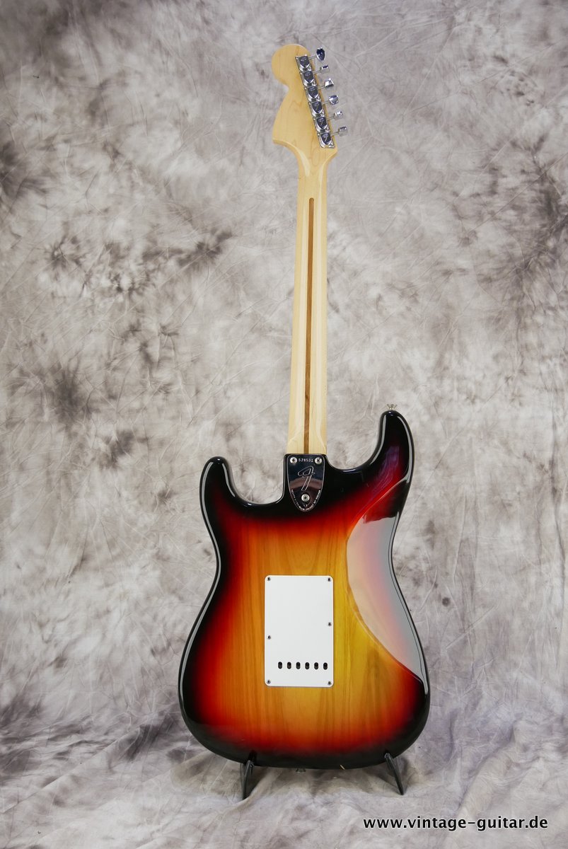 Fender-Stratocaster-1974-sunburst-003.JPG