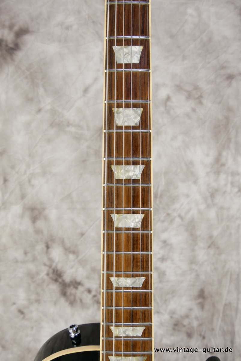 Gibson_Les_Paul_Standard_Black_1994-011.JPG