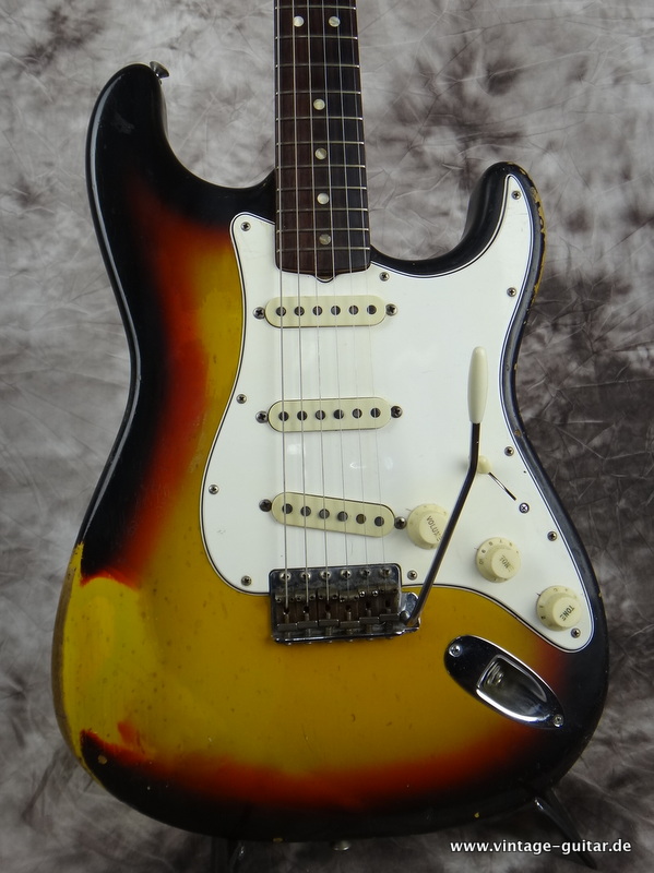 Fender-Stratocaster-1966_sunburst_vg-002.JPG