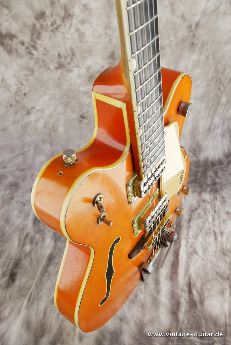 img/vintage/3528/Gretsch_6120_Chet_Atkins_Doublecut_Orange_1964-005.JPG