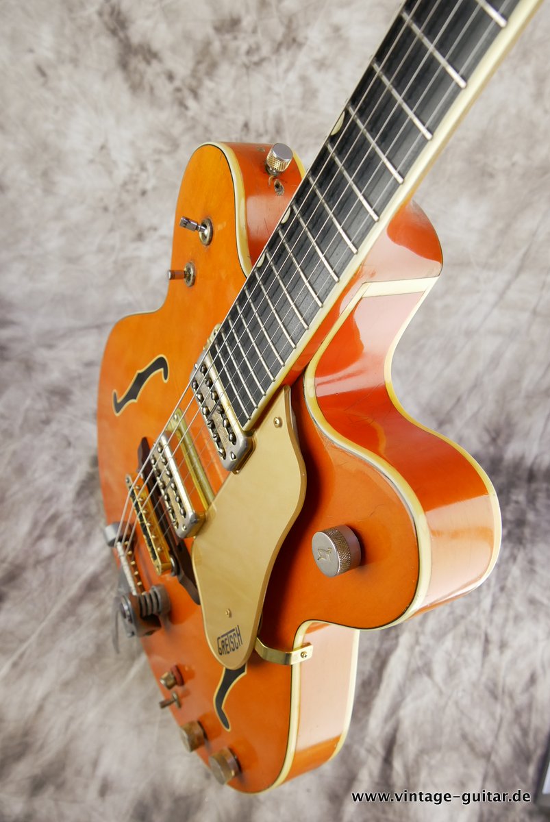 img/vintage/3528/Gretsch_6120_Chet_Atkins_Doublecut_Orange_1964-006.JPG