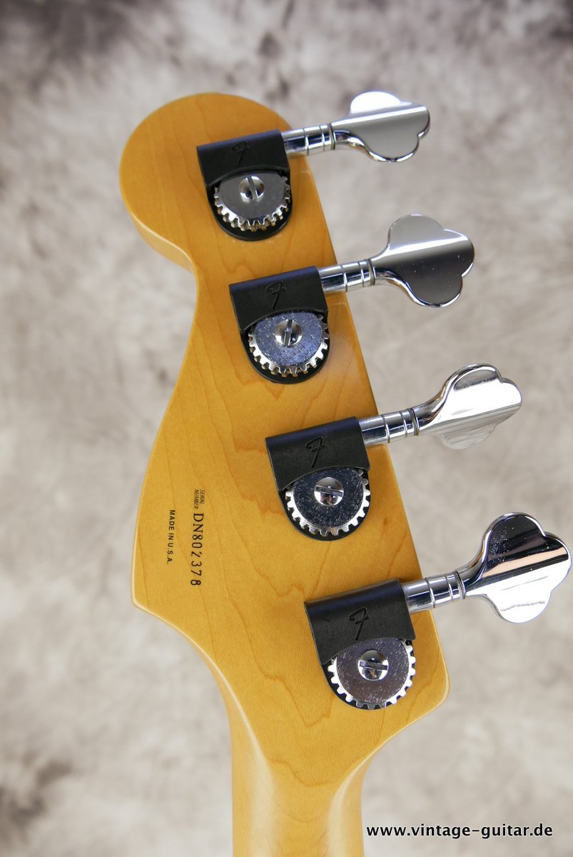 Fender-Jazz-Bass-Deluxe-1998-activ-EMG-008.JPG
