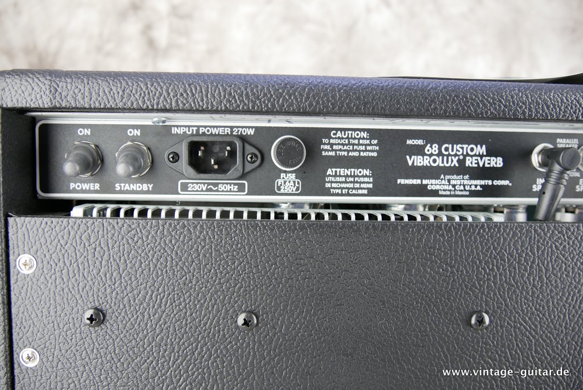 img/vintage/3538/Fender_Custom_68_Vibrolux_Reverb_2017-006.JPG