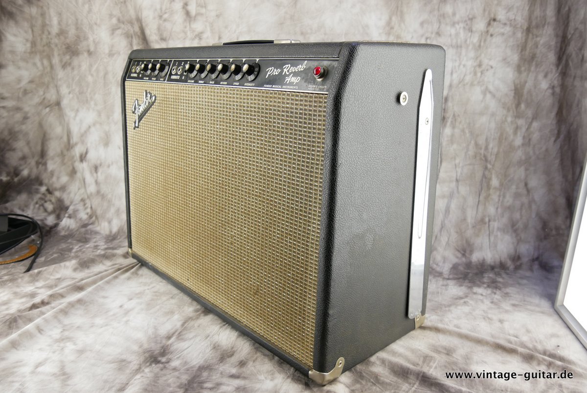Fender-Pro-Reverb-Amp-Blackface-1965-007.JPG